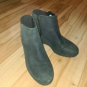 Merrell Tremblant Wedge Bluff Waterproof Black Leather Boot Ankle Booties 8 38.5